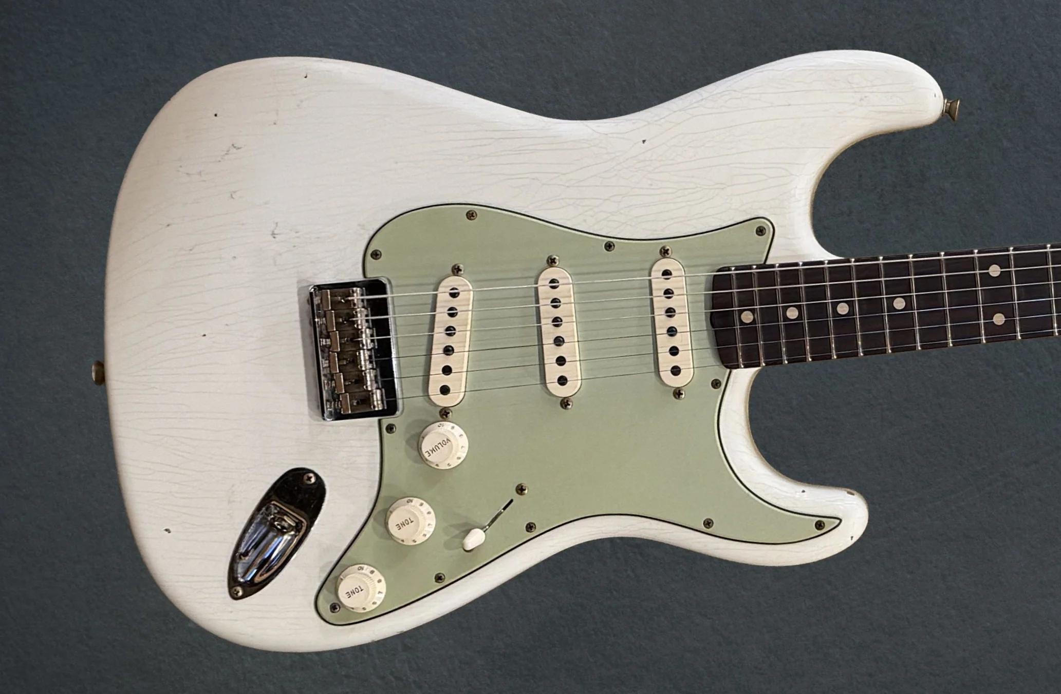 1960 Journeyman Relic Hardtail Stratocaster - Aged Olympic White