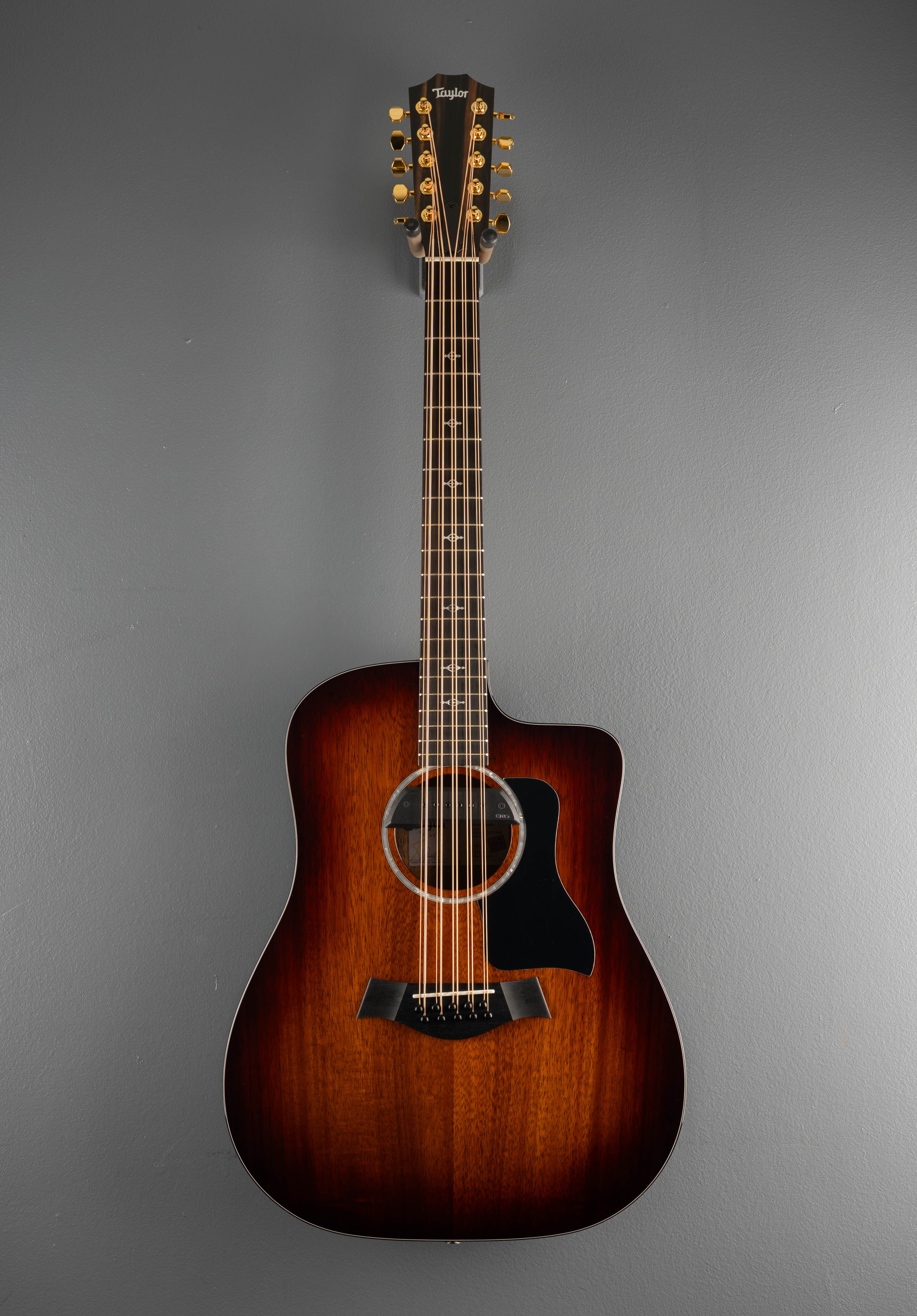 Used 260ce-K DLX Bajo Quinto, '26 - Image 3