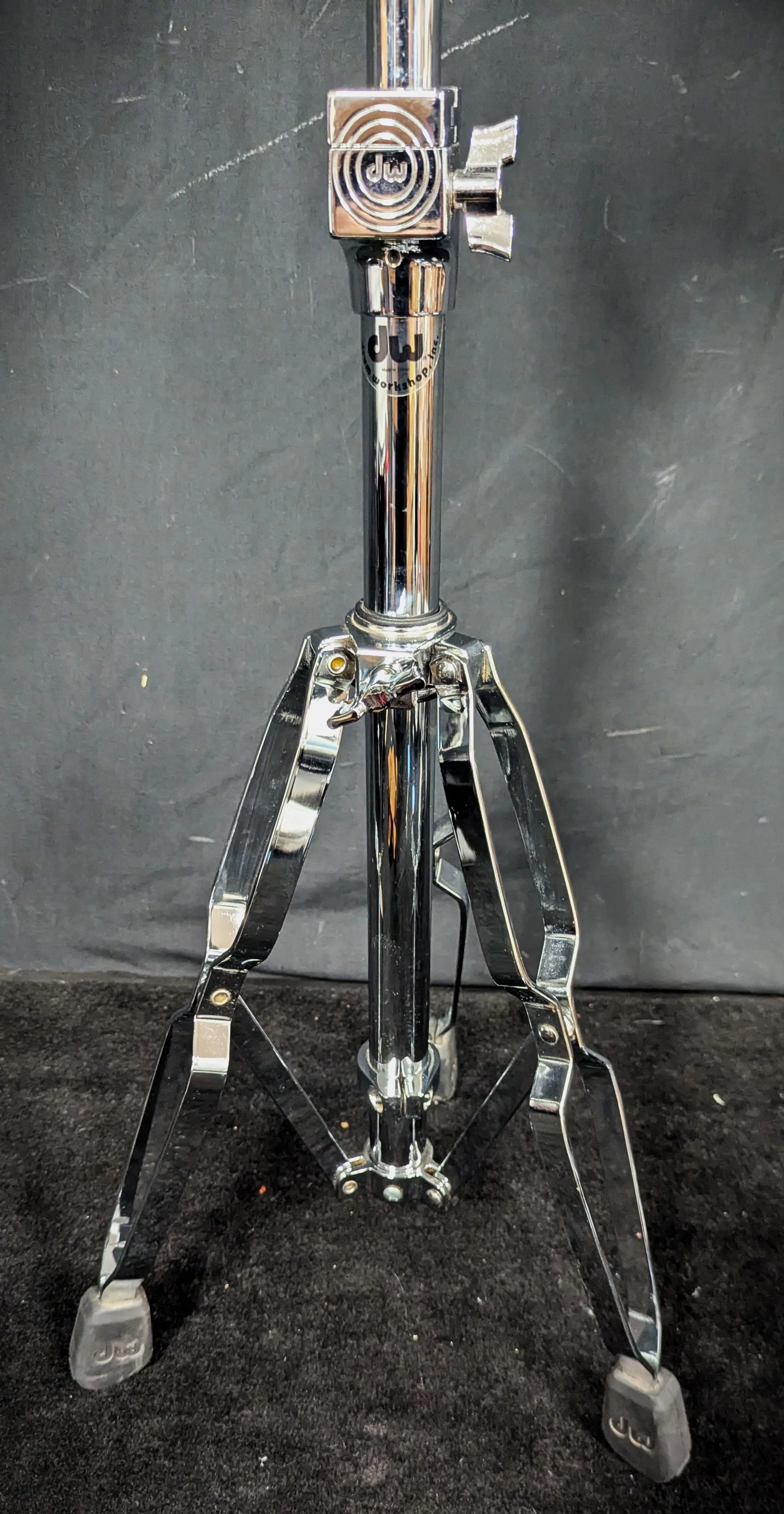 9000 Series Double Tom Stand - Image 5