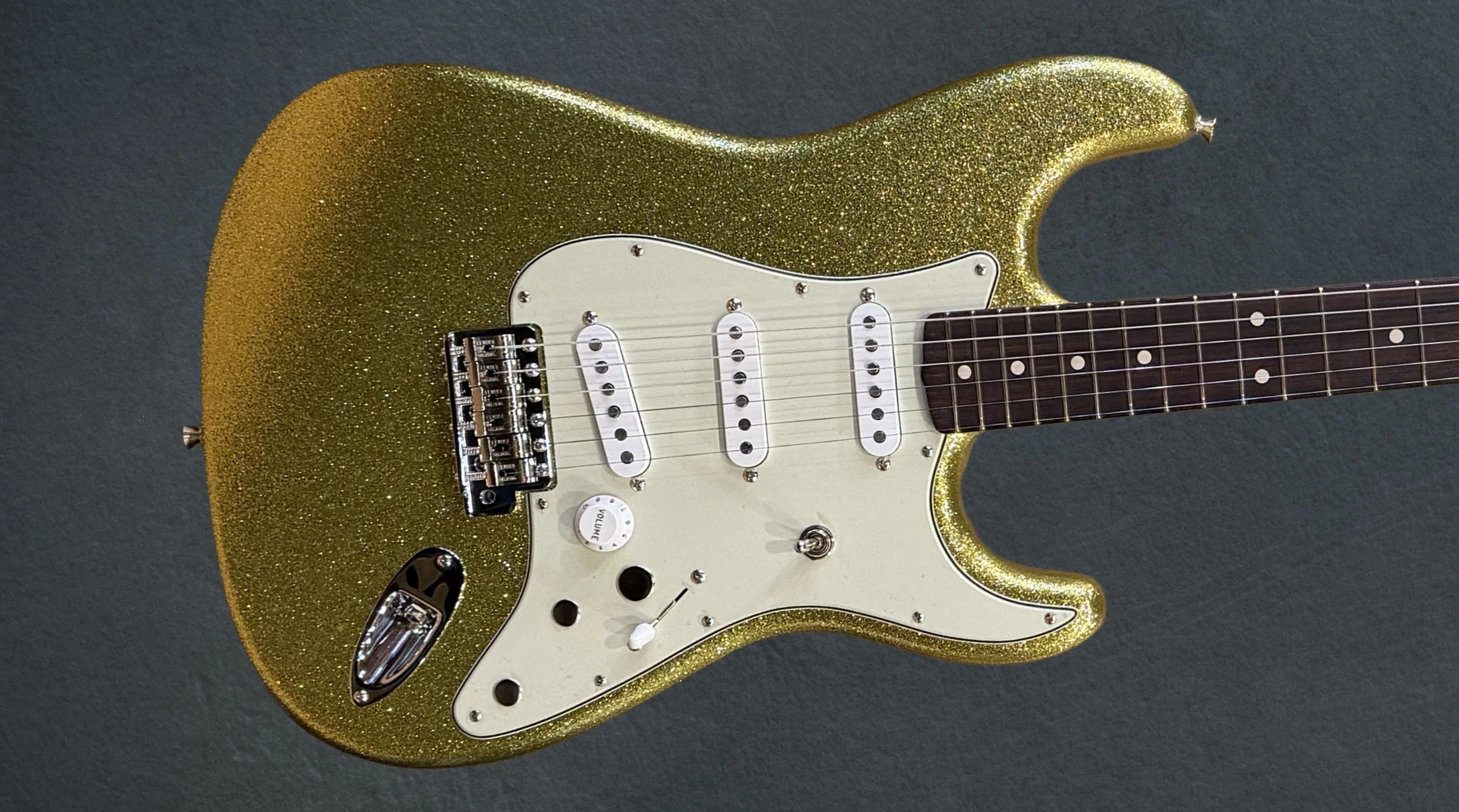 Used Dick Dale Signature Strat '23
